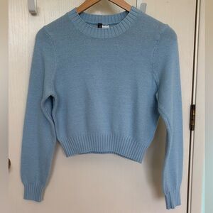 H&M Soft Blue Cropped Crew Neck Sweater